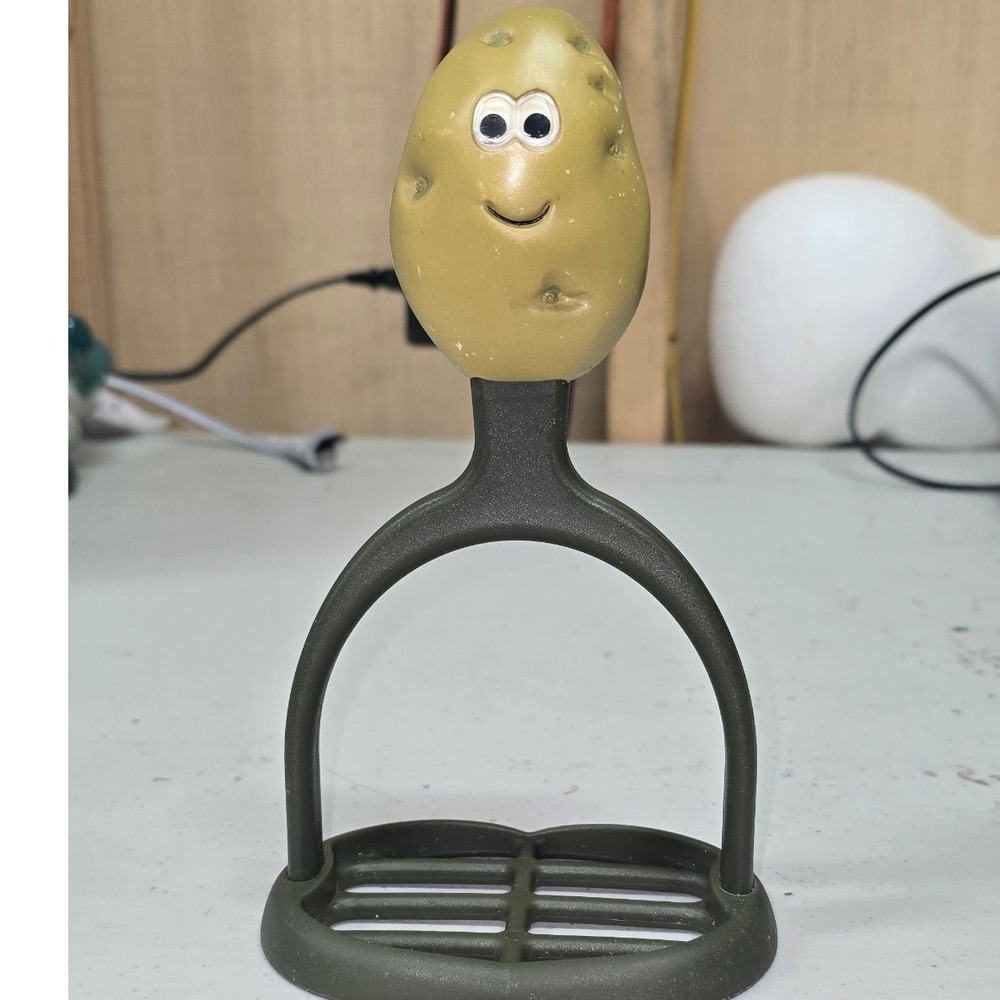 Joie MSC Spud Dude Potato Masher Green Nylon Kitchen Tool Non-Stick Safe